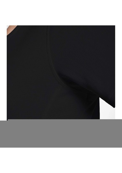 24S-2204-24B Kadın Kısa Kollu T-Shirt - Siyah modelleri