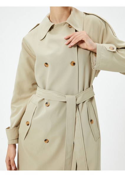 Trençkot Uzun Kruvaze Ters Yaka Düğmeli Apolet Detaylı indirimleri