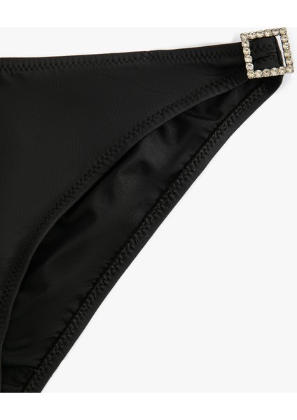 Slip Bikini Altı Taşlı Toka Detaylı Standart Bel Mat Kumaş modelleri