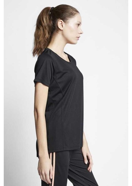 23S-2204-23B Kısa Kol Tshirt Kadın 23BTBB002204