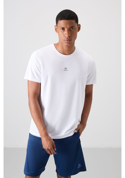 Beyaz Polyester Nefes Alan Dokulu İnce Esnek Standart Fit Erkek Performans T-Shirt - 88391