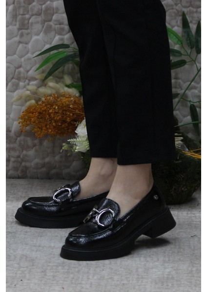 1007 Açma Toka Detaylı Rahat Loafer Kadın Ayakkabı modelleri