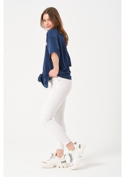 Lacivert Bisiklet Yaka Owut Baskı Detaylı Oversize T-Shirt fiyatları