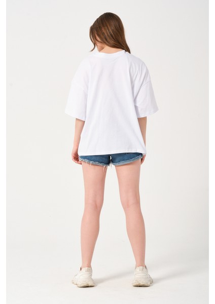 Lacivert Bisiklet Yaka Owut Baskı Detaylı Oversize T-Shirt fiyatları
