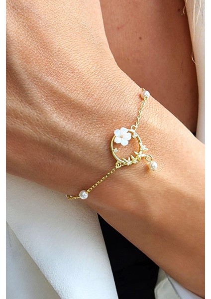 Sedef Taslı El Işi 925 Ayar Gumuş Uzerıne Altın Kaplama Manolya Bıleklık fiyatları