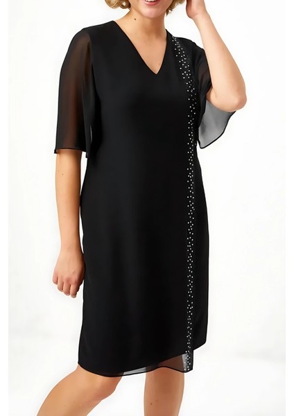 Kadın Büyük Beden Siyah V Yaka Şifon Aller Üzeri Taş ve Toka Detaylı Abiye Elbise fiyatları