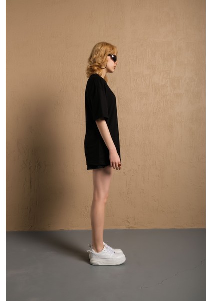 Pamuk Boyfriend Bisiklet Yaka Örme T-Shirt indirimleri