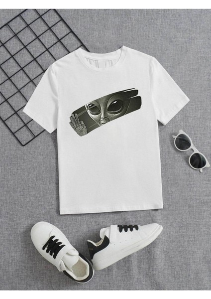 Rahat Kalıp Pamuklu Baskılı Beyaz Çocuk T-Shirt