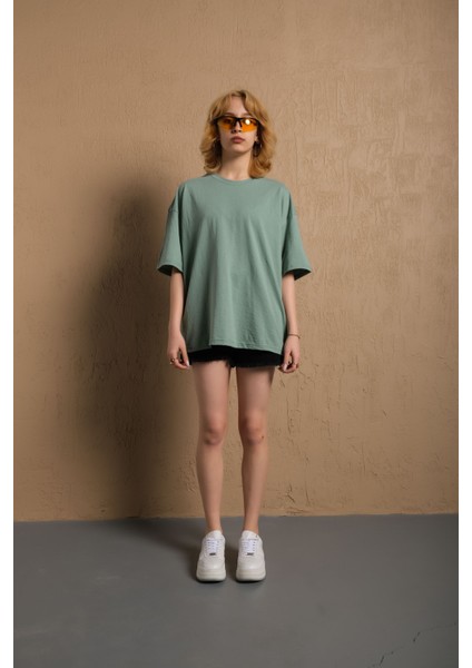 Pamuk Boyfriend Bisiklet Yaka Örme T-Shirt fırsatları