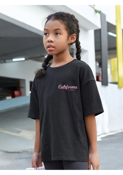 Çocuk Oversize Pembe Calıfornıa Baskılı Pamuklu Bisiklet Yaka Tişört Siyah fiyatları