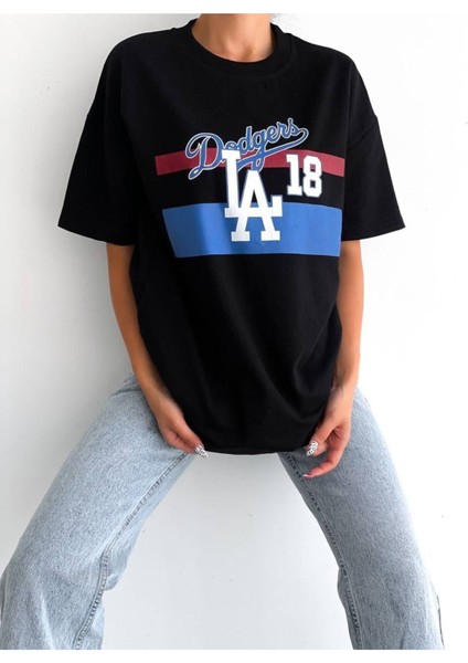 La Dodgers Baskılı Oversize Tshirt fırsatları