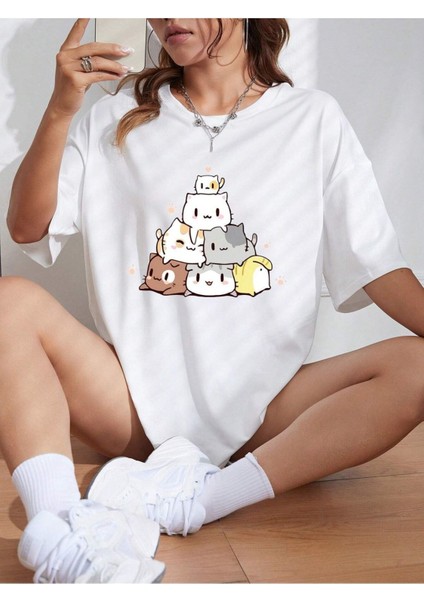 Minik Kediler Baskılı Oversize Tshırt