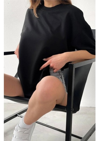 Kadın Oversıze Düz Pamuklu Tişört fırsatları