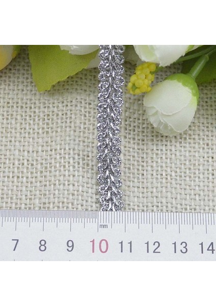 Altın Tarzı 1CMX5M 5mlot 1 cm Altın Gümüş Dantel Trim Şerit Dıy Perde Craft Kumaş Dikiş Aksesuarları Işlemeli Giyim Için Eğri Dantel Kırpma (Yurt Dışından)
