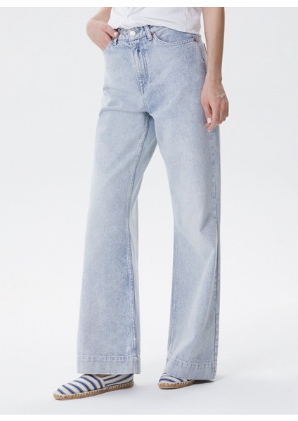 Yüksek Bel Bol Paça Straight Açık Mavi Kadın Denim Pantolon 242 Lcf 121004 Sandy Posey Blue Lıg