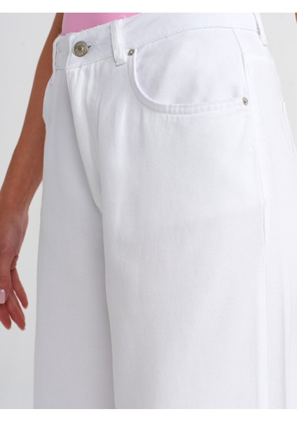 71480 Dökümlü Kumaş Geniş Denim Pantolon-Beyaz fırsatları
