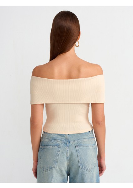 30748 Omuzları Açık Fermuar Detaylı Top-Bej fiyatları