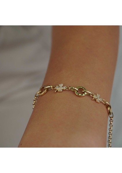 Yonca Bileklik indirimleri