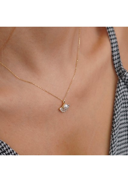 İncili Yelpaze Kolye fırsatları