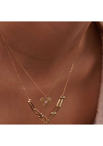 Retro Kalp Kolye fırsatları