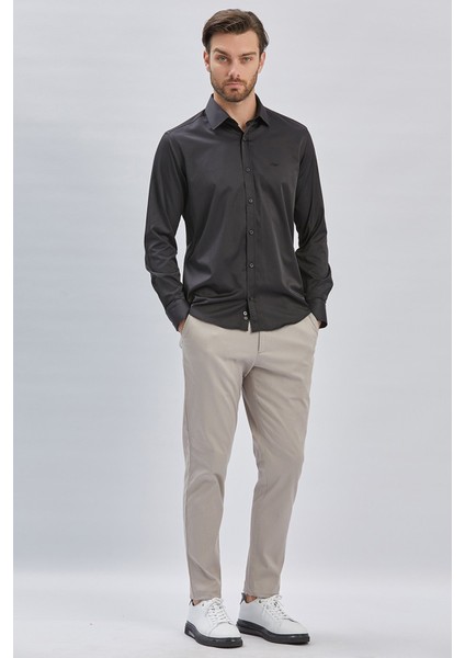 Siyah Uzun Kollu Sert Yaka Cepsiz Pamuklu Likralı Klasik Slim Fit Dar Kesim Gömlek 1004240234