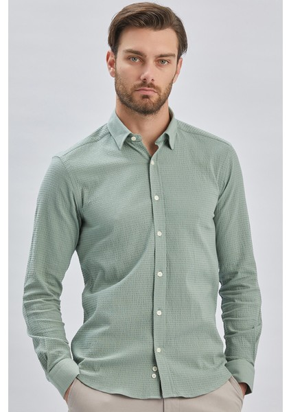 Açık Yeşil Uzun Kollu Biritli Yaka Biyeli Pamuklu Likralı Casual Slim Fit Dar Kesim Gömlek 1004240232 modelleri