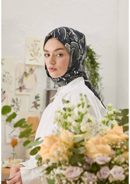 Arıa Desen Şal Siyah