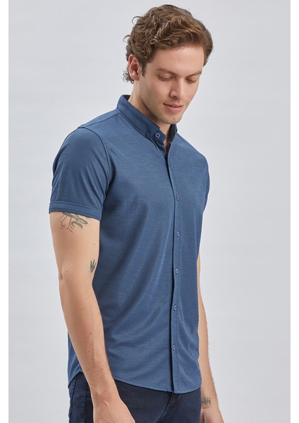 Lacivert Desenli Jakarlı Düğmeli Yaka Casual Slim Fit Dar Kesim Tişört 1011240151