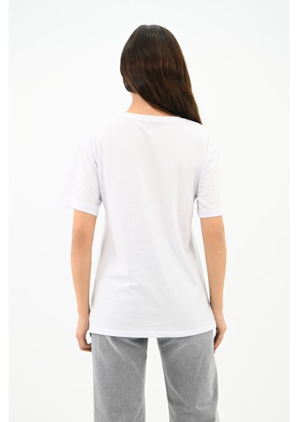 Kadın Taş Baskı Detaylı T-Shirt 1749-24 fırsatları