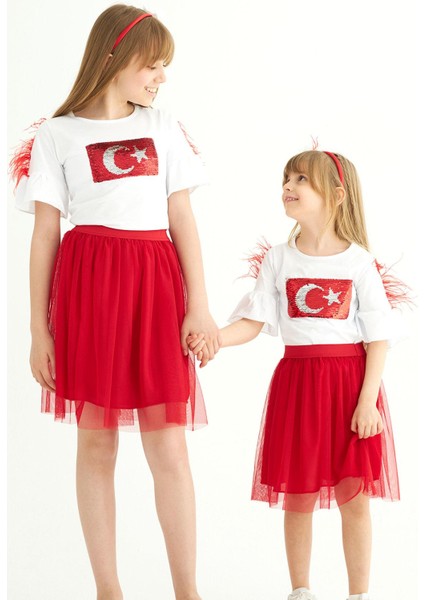Bisiklet Yaka Kısa Kol Türk Bayrağı Pullu Beyaz Kırmızı Renk Kız Çocuk Etekli Takım modelleri