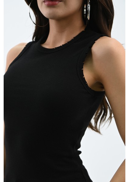 Kadın Bisiklet Yaka Kolsuz Bluz 1755-24 indirimleri