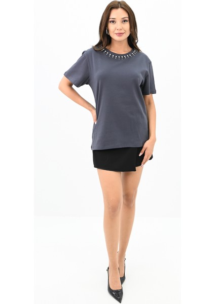 Kadın Bisiklet Yaka Taş Detaylı T-Shirt 1749-4-24 fiyatları