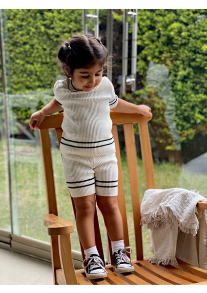 Triko Şortlu Unısex Bebek - Çocuk Alt Üst Takım fırsatları