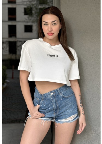 Kadın Beyaz Bisiklet Yaka Baskılı Oversize Crop T-Shirt