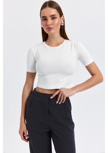 Kadın Ekru Bisiklet Yaka Full Likra Ribana Kısa Tişört