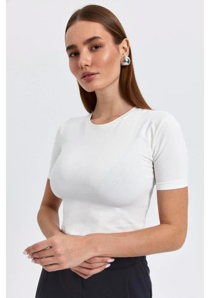 Kadın Ekru Bisiklet Yaka Full Likra Ribana Kısa Tişört indirimleri
