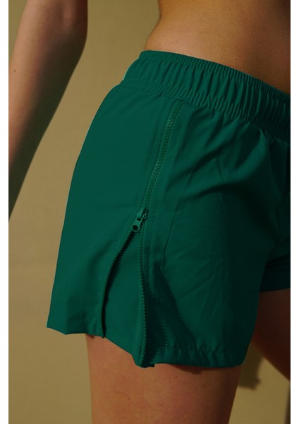 Kadın Yeşil Düz Renk Iki Yan Fermuarlı Mini Boy Mayo Deniz Şortu modelleri