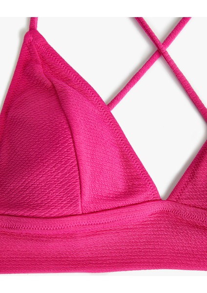 Üçgen Bikini Üstü Dokulu Çapraz Askılı Kaplı