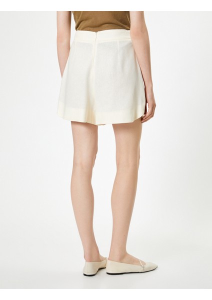 Keten Şort Kemer Detaylı Cepli Pensli fırsatları