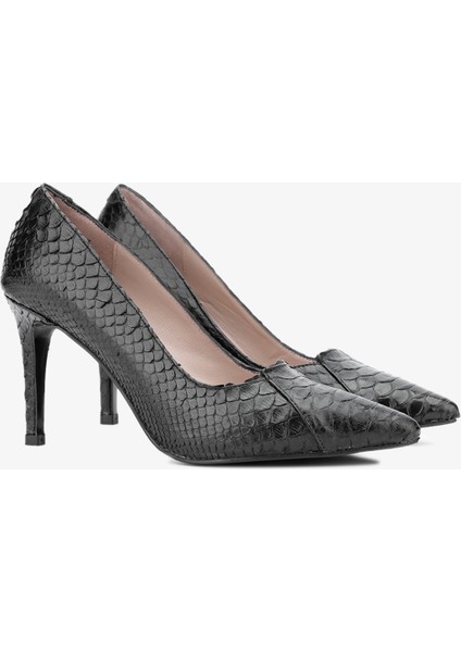 Zeta Kadın Siyah Yılan Deri Topuklu Ayakkabı 33 2300 Bn Ayk Y24 fırsatları