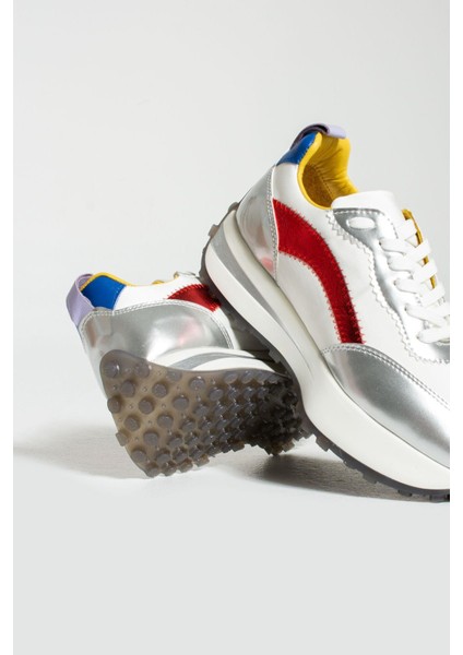 Acacia Beyaz Metalik Cilt Kadın Spor Ayakkabı fiyatları