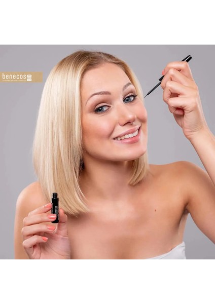 Doğal Likit Eyeliner