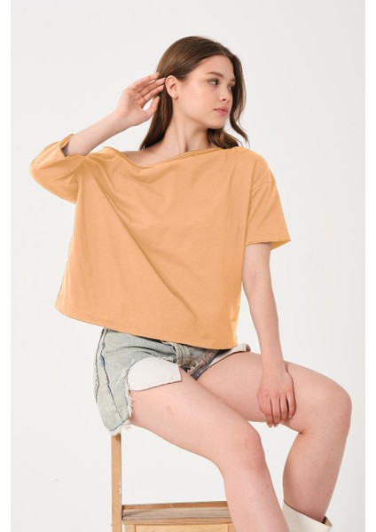 Kadın Düşük Omuz Detaylı Oversize T-Shirt