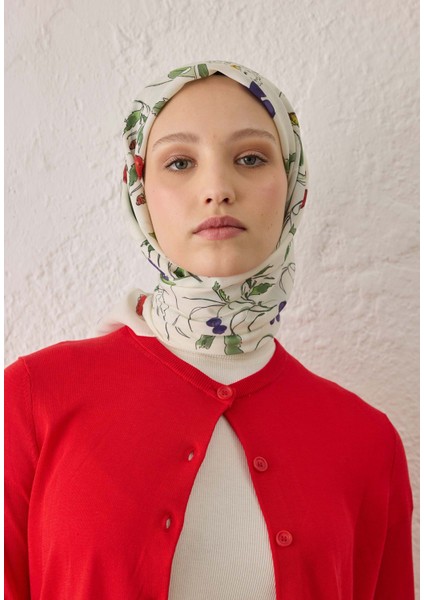 Strawberry Desen Pamuk Ipek Eşarp Inci