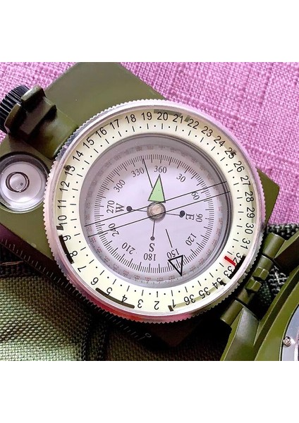 G862 Tarzı Su Geçirmez Yüksek Hassasiyetli Pusula Açık Gadget Spor Yürüyüş Dağcılık Profesyonel Askeri Ordu Metal Sight (Yurt Dışından) fırsatları