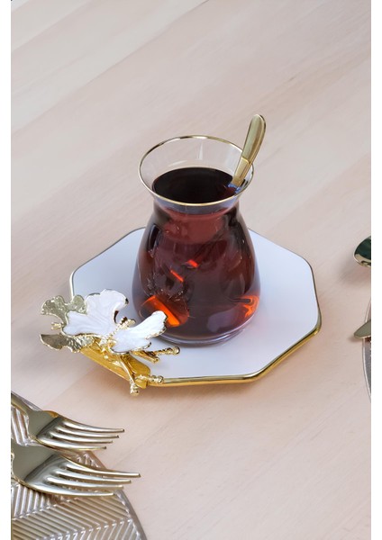 Dolmabahçe Sekizgen Krem 6 Lı Çay Seti