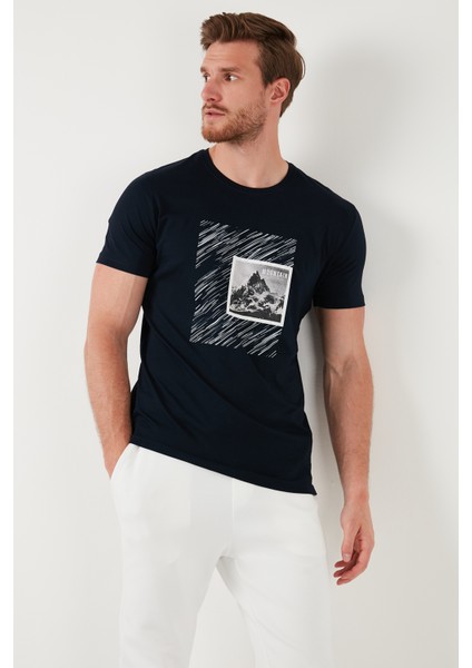 Pamuklu Slim Fit Bisiklet Yaka T Shirt Erkek T Shirt 646R8320 fiyatları