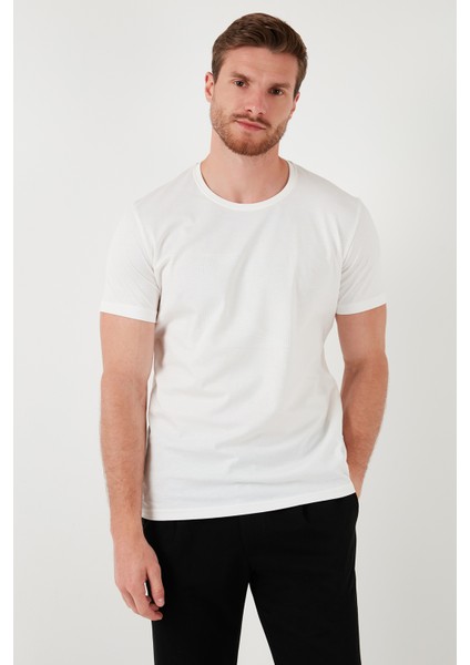 Pamuklu Slim Fit Bisiklet Yaka T Shirt Erkek T Shirt 646R7940 modelleri