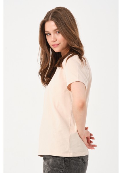 Owut Kadın Bisiklet Yaka Basic T-Shirt indirimleri