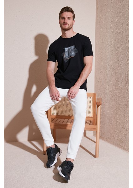 Pamuklu Slim Fit Bisiklet Yaka T Shirt Erkek T Shirt 646R8130 fiyatları